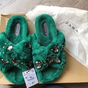 Zara Green Fur Flat Sandal